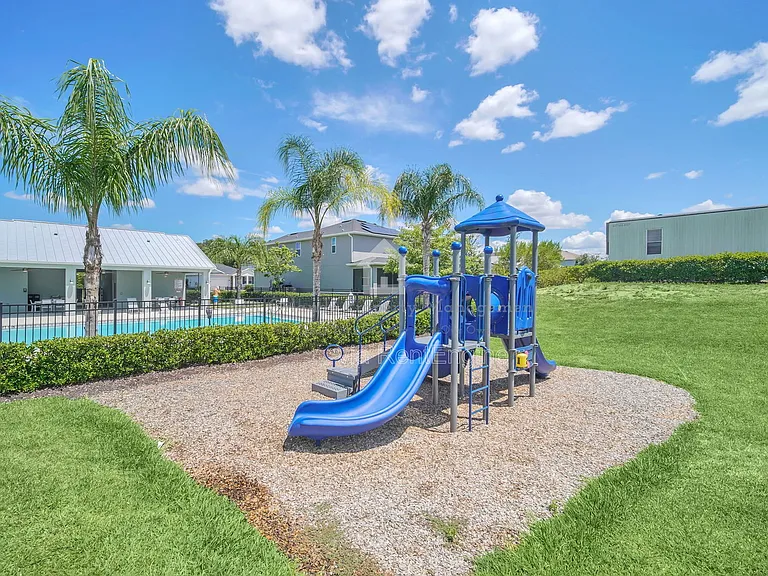 2512 Cedar Rose St — Photo 38