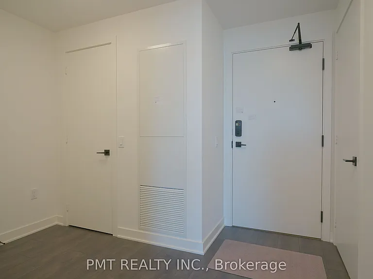 1185 Dupont St #719 — Photo 25