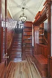 Rented by R New York