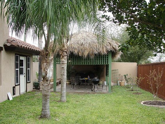 3rd image of 308 Campo Verde Cir