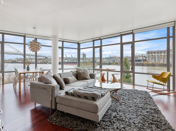 1310 NW Naito Pkwy UNIT 301A, Portland, OR 97209