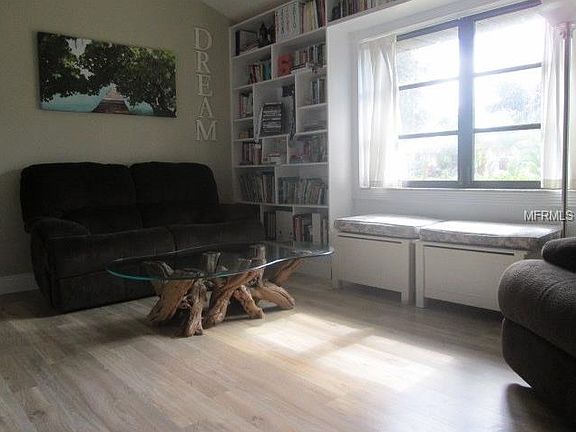 4th image of 21466 Beaverton Ave