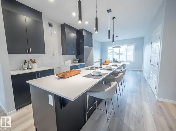 1090 McLeod Ave, Spruce Grove, AB T7X 3X2