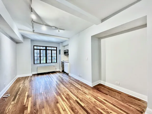 5 Tudor City Place image 1 of 6