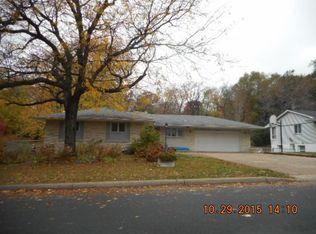 13520 1st Ave S, Burnsville, MN 55337