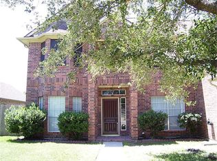 10319 Hedge Way Dr, Houston, TX 77065
