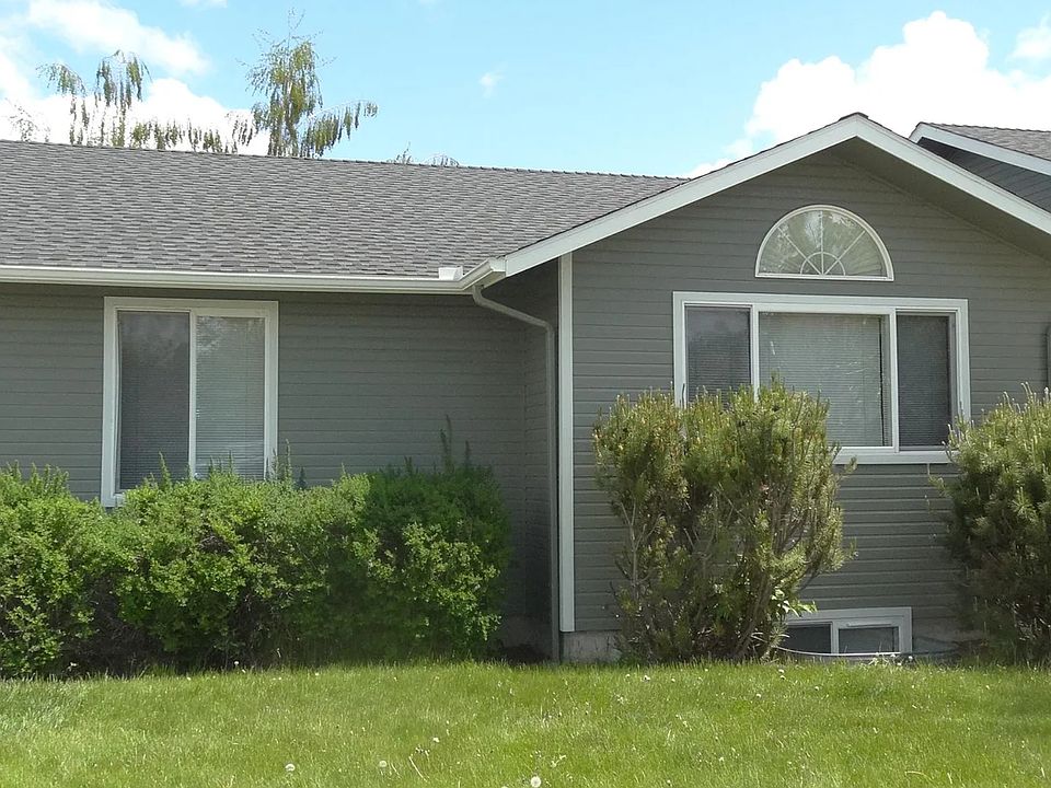1st image of 2500 NW Ravenna Ct