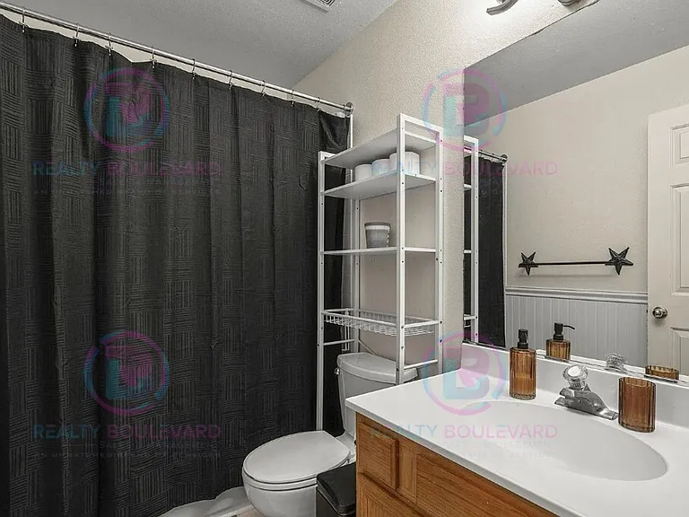 3059 Creekwood Dr — Photo 13