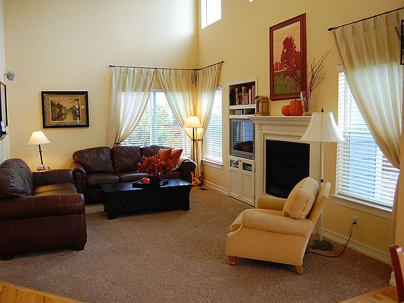 Comfortable Living Room