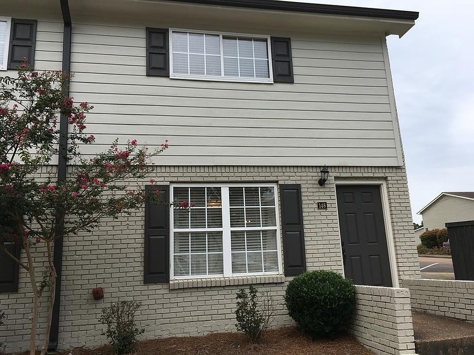 1st image of 1802 Jackson Ave W APT 148