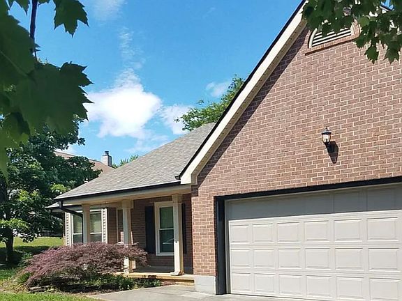 2nd image of 1633 Clear Brook Dr