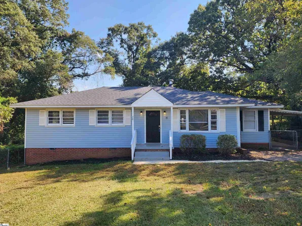 28 Kay Dr, Greenville, SC 29605