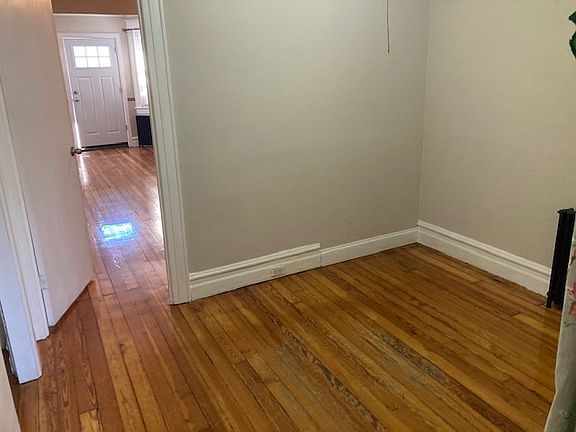 3rd image of 60-46 Flushing Ave #1