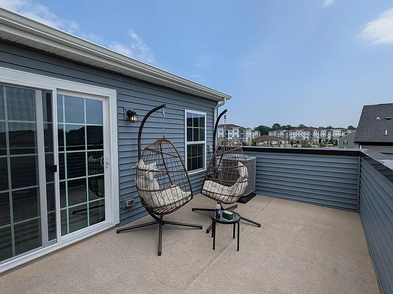 16141 Meadow Glenn Dr — Photo 19