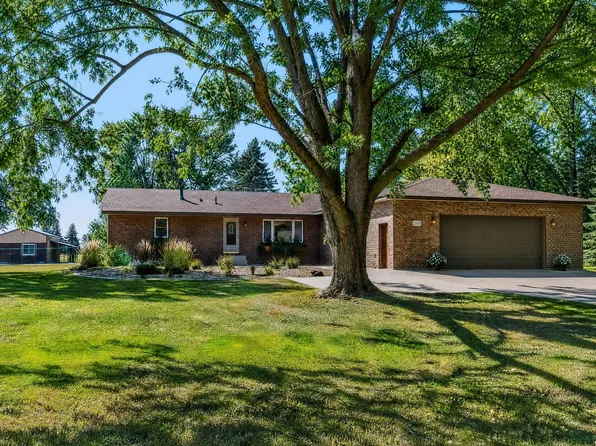 8840 235th St W, Lakeville, MN 55044