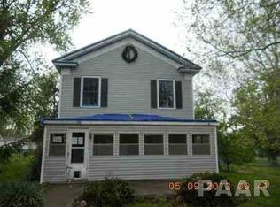 515 Monroe St, Henry, IL 61537