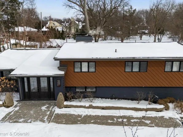 234 N Sheldon Rd, Plymouth, MI 48170