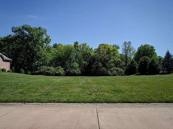 2nd image of 6 Greystone Ln