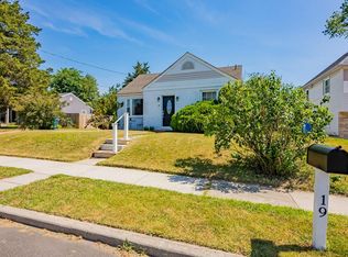 19 Saint Martins Pl, Marmora, NJ 08223