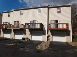 838 Mount Pleasant Rd, Greensburg, PA 15601