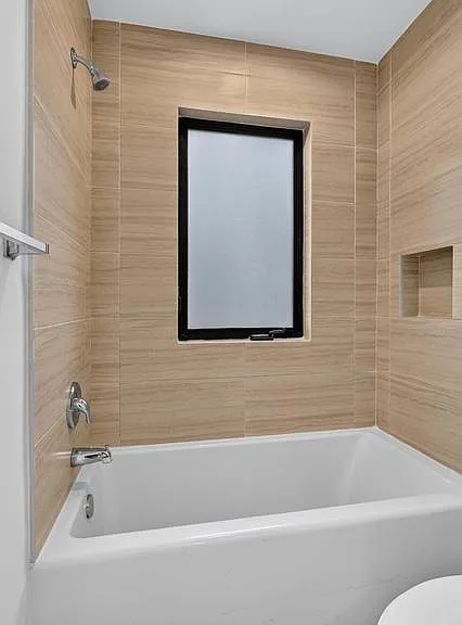 444 NW 41st St #0 — Photo 12