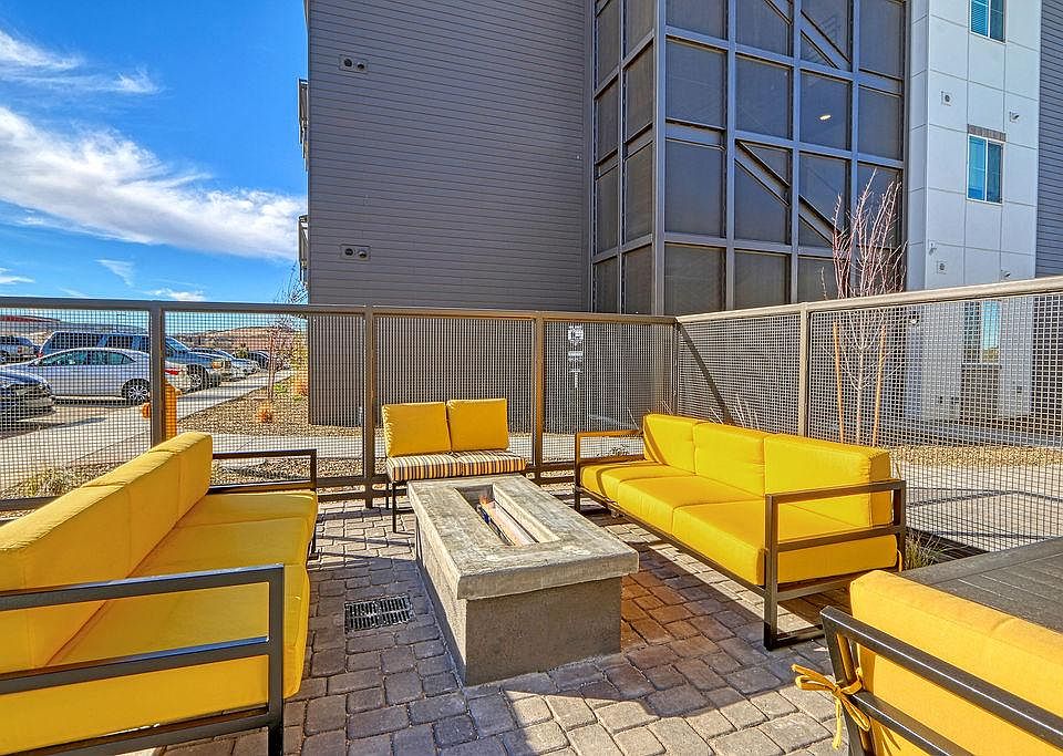Outdoor Fire PIt