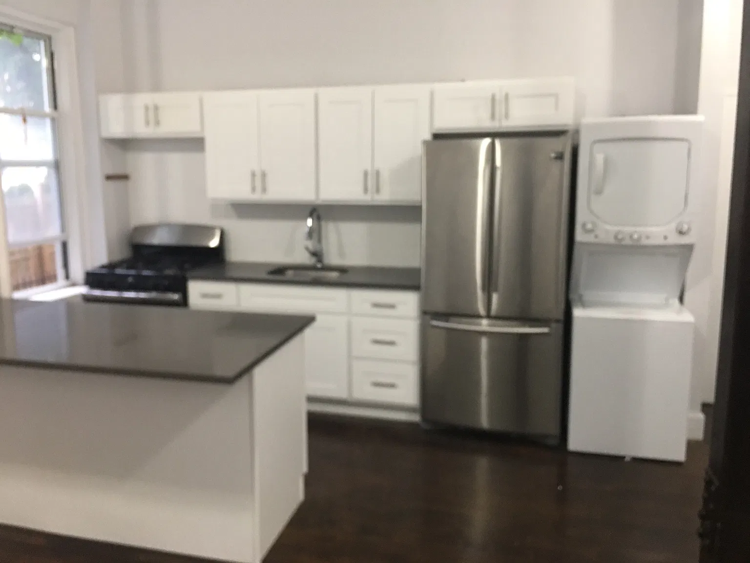 40 Lott Avenue — Photo 2