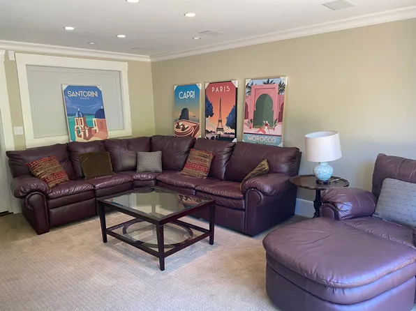 (undisclosed Address), Piedmont, CA 94611