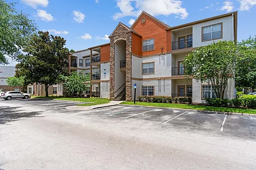 The Monaco at Waterford Lakes Photo 1