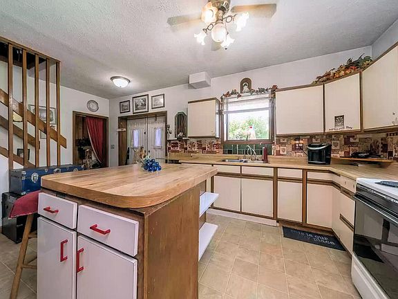 5th image of 5120 Belleview Rd