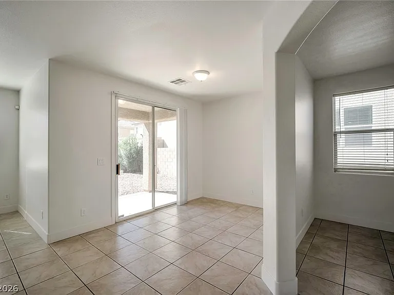 9711 Spinnaker Creek Ave — Photo 13