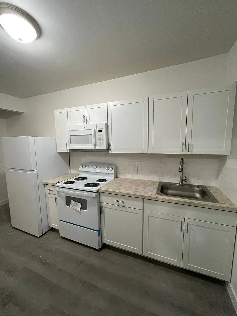 Barrett & Garrison — Photo 1