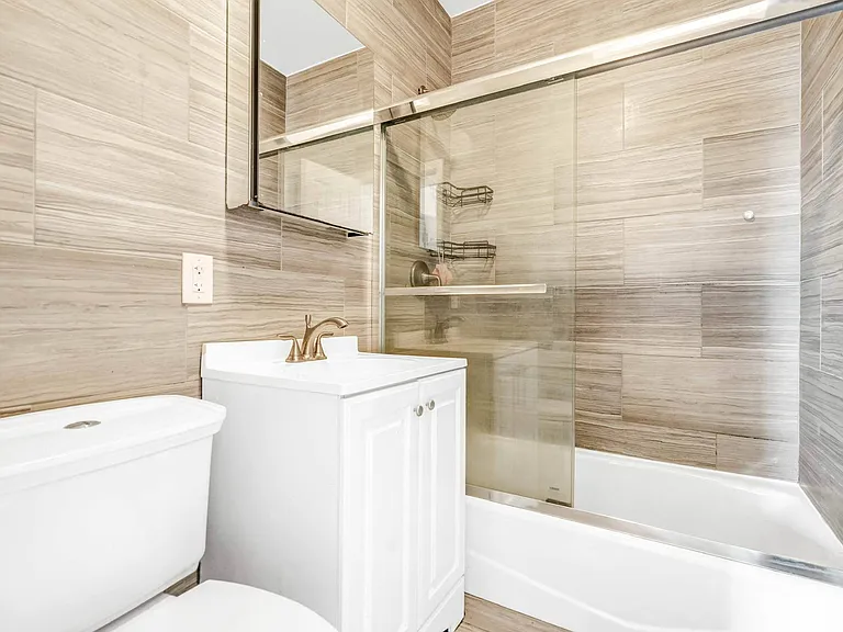 59-40 Myrtle Ave #3 — Photo 8