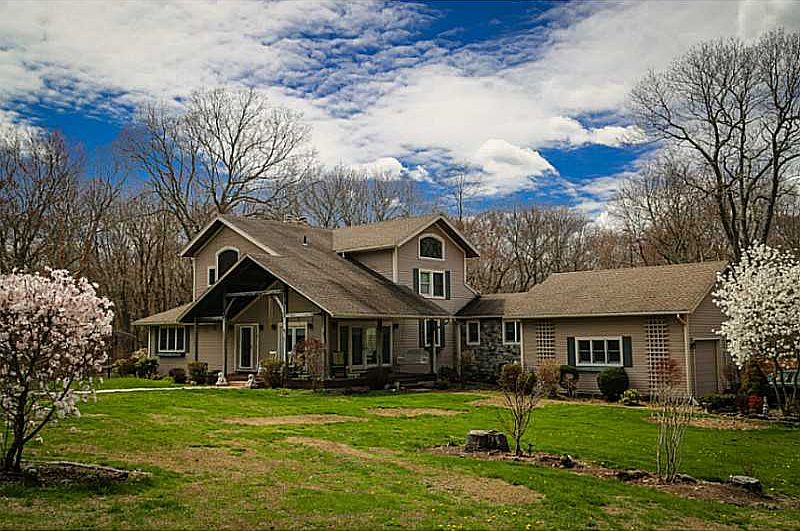 1st image of 51 Wildwood Ct