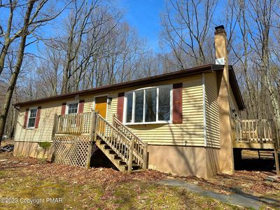 1409 David Ln, Effort, PA, 18330