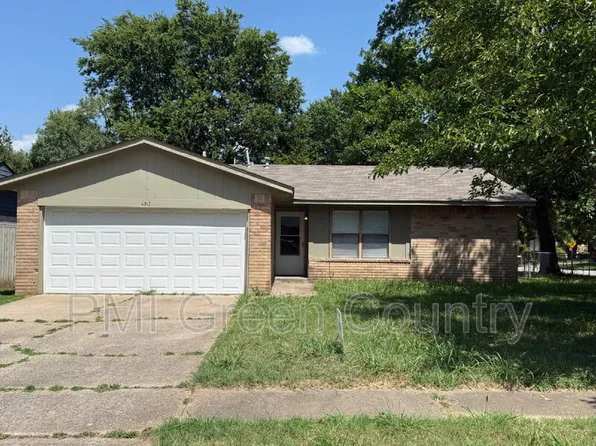 4317 S 4th St, Broken Arrow, OK 74011