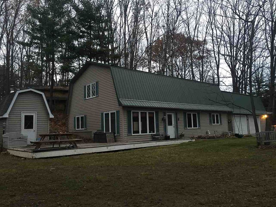 1st image of 824 Maplewood Ct