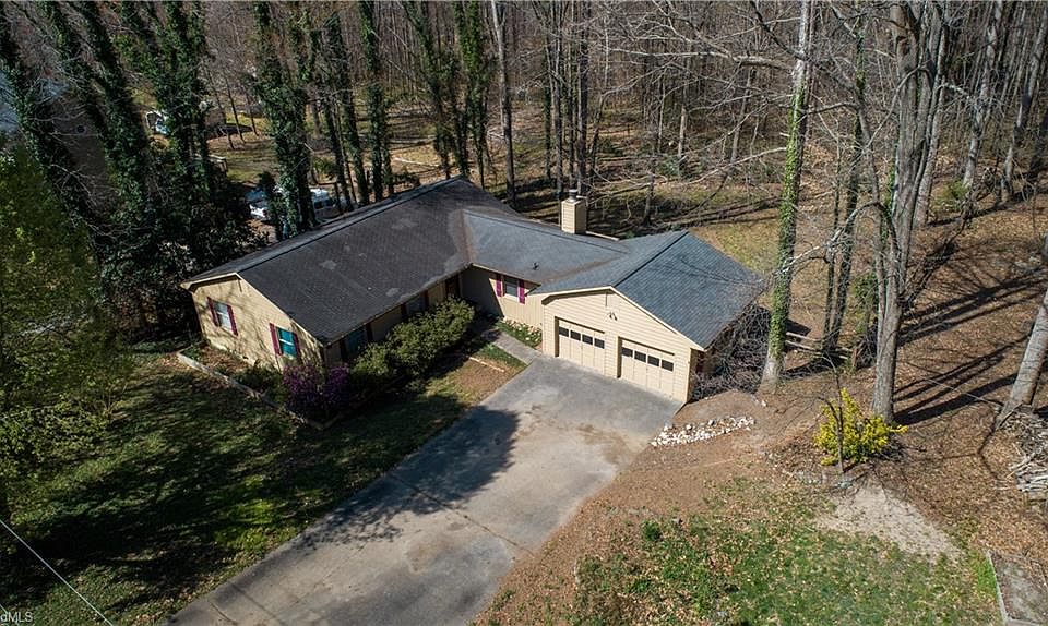1st image of 6136 Brinkley Park Dr