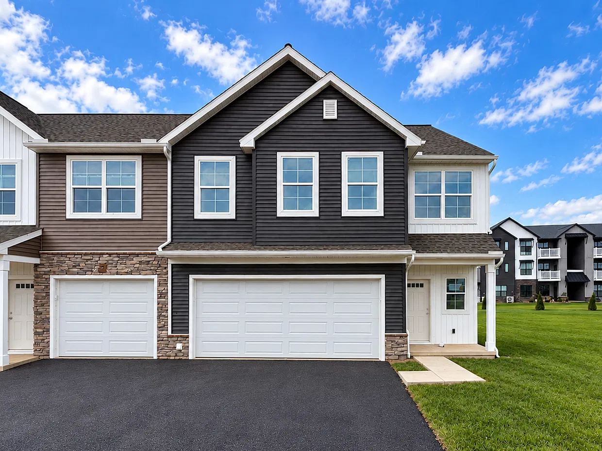 3 bed, 2.5 bath, 1754 sqft, $2,195 — Photo 1
