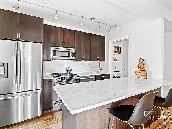 4th image of 410 Central Park W #9B