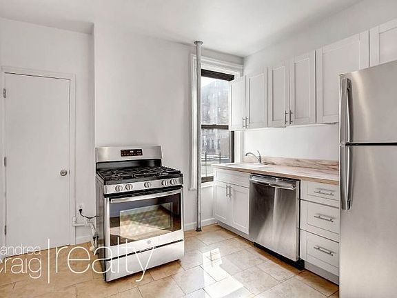2nd image of 92 Hawthorne St APT 10