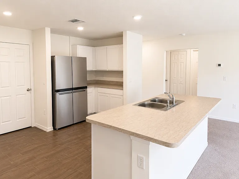 23 White Haven Ln — Photo 6
