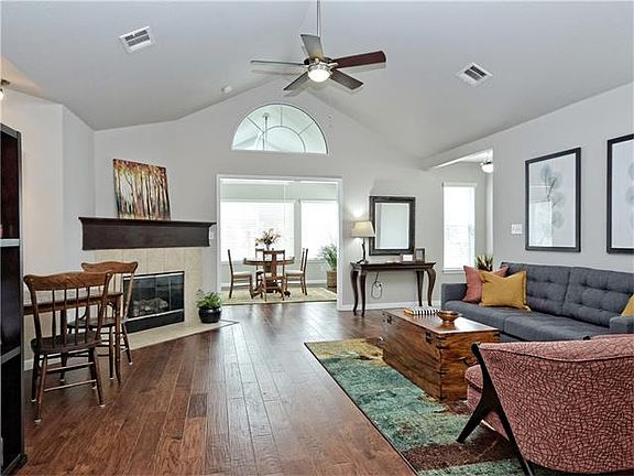 5th image of 30 Wildwood Dr APT 42