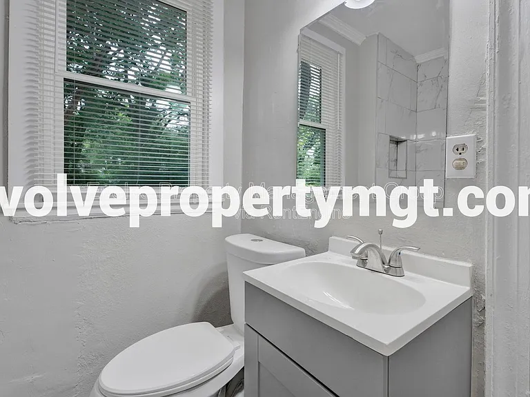 4089 Tutwiler Ave — Photo 9