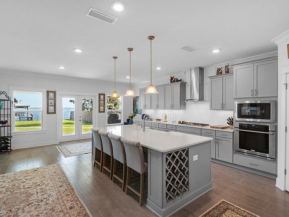 2nd image of 265 Crest Dr