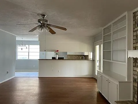 1326 Barrowgate Dr — Photo 7