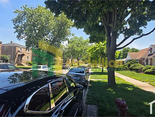 3 bed, $2,300 — Photo 2