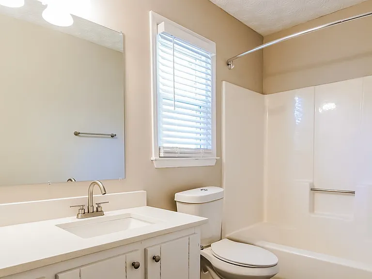 2156 Shillings Chase Dr — Photo 16