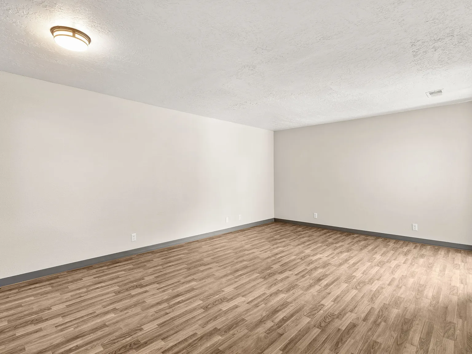 Nova Ridge — Photo 3