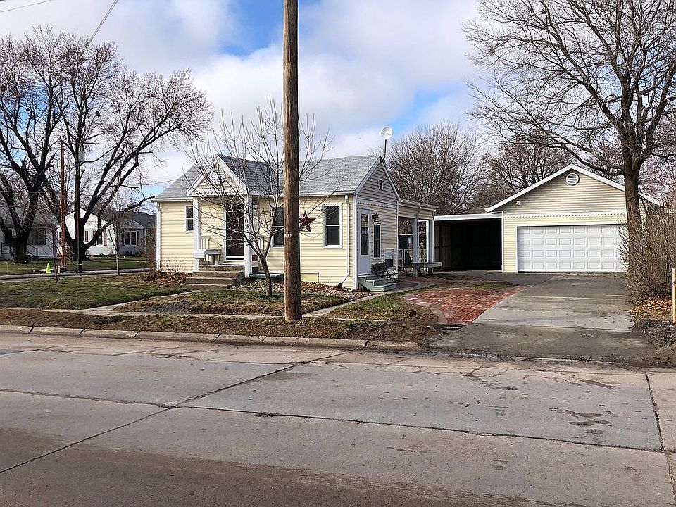 1st image of 508 E 31st St